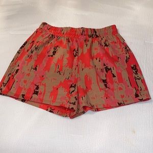 Gymshark graphic camo shorts size medium